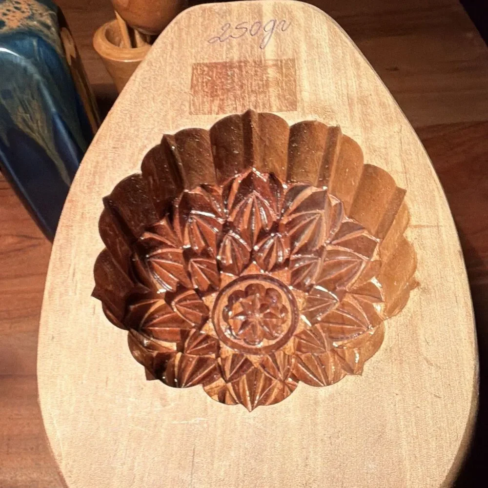PHUONG HA Wooden Mooncake Mold Set 2pc Handcarved Vietnamese